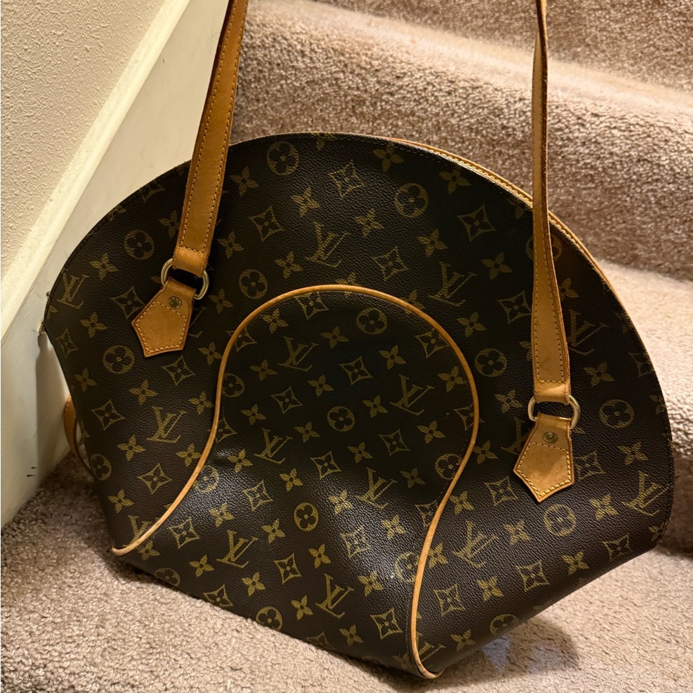 Louis Vuitton Brown Tan Shoulder Bag with Monogram